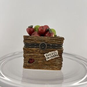 Boyds Uncle Bean's Candice's Apple Crate Doc McNibble Treasure Box Trinket